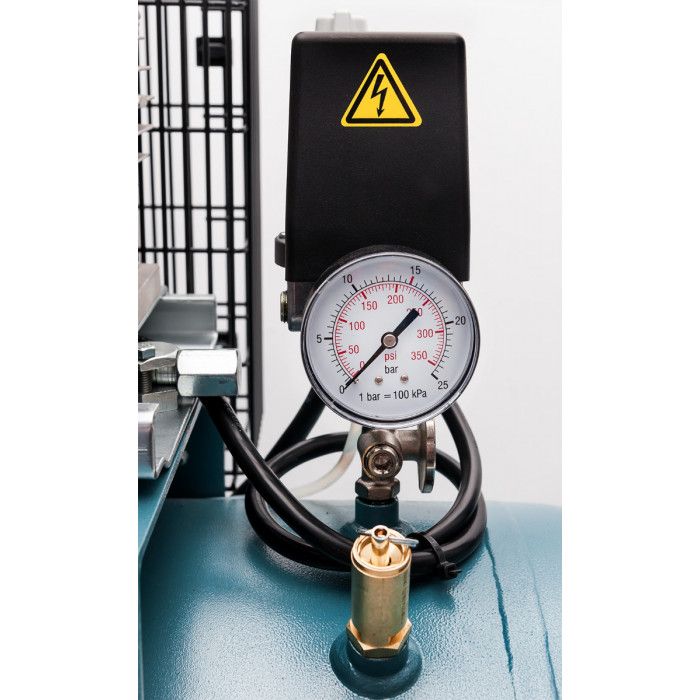 Compressor K 100-450 14 bar 3 hp 270 l/min 100 l