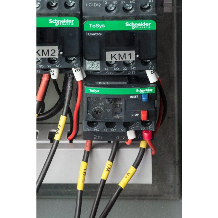 Screw compressor APS X 7.5 G2 10 bar 7.5 HP / 5.5 kW 690 l/min