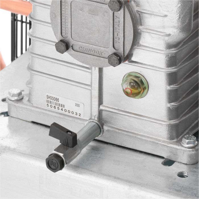 Compressor G 700-90 Pro 11 bar 5.5 hp/4 kW 476 l/min 90 l 400V